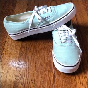 Vans Women’s Classic Vans size 8